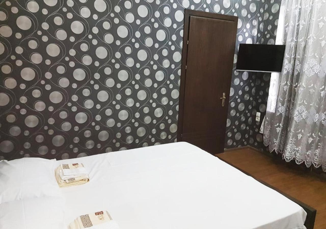 Guest House Amo Kutaisi Exterior photo